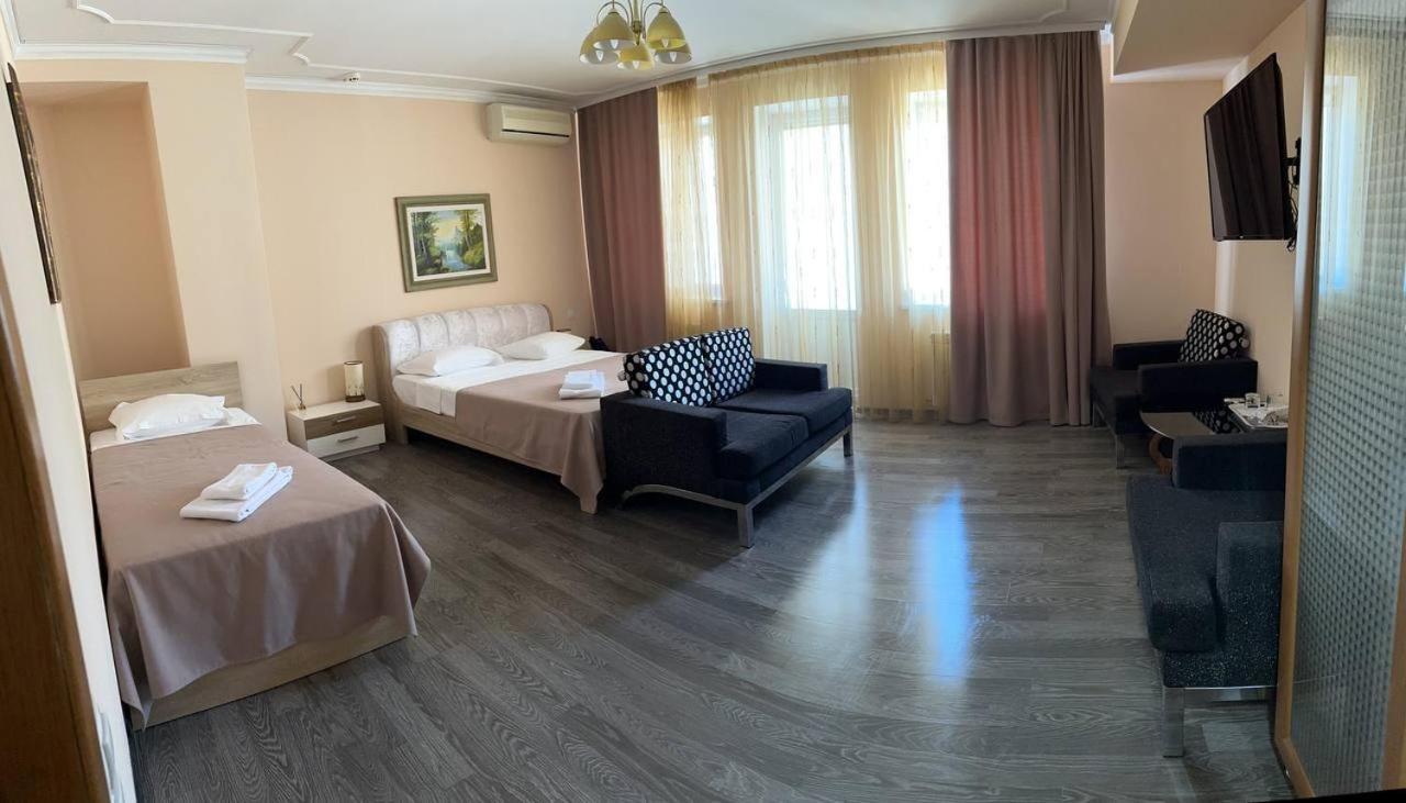 צ'יסינאו Star Rent Hotel מראה חיצוני תמונה