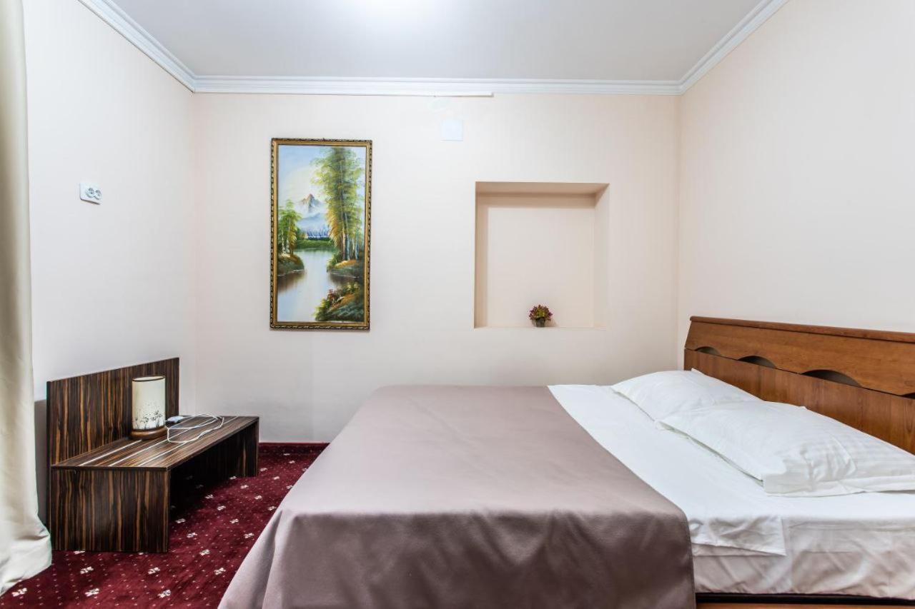 צ'יסינאו Star Rent Hotel מראה חיצוני תמונה