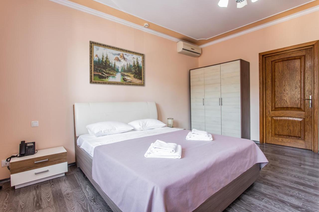 צ'יסינאו Star Rent Hotel מראה חיצוני תמונה