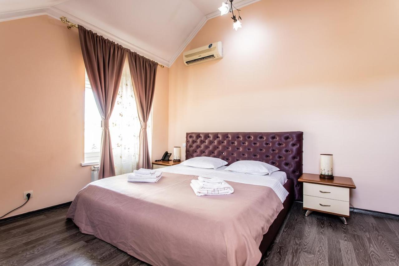 צ'יסינאו Star Rent Hotel מראה חיצוני תמונה