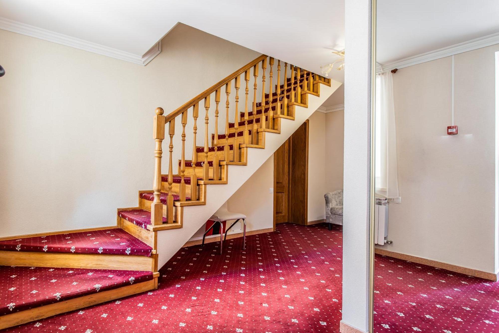 צ'יסינאו Star Rent Hotel מראה חיצוני תמונה