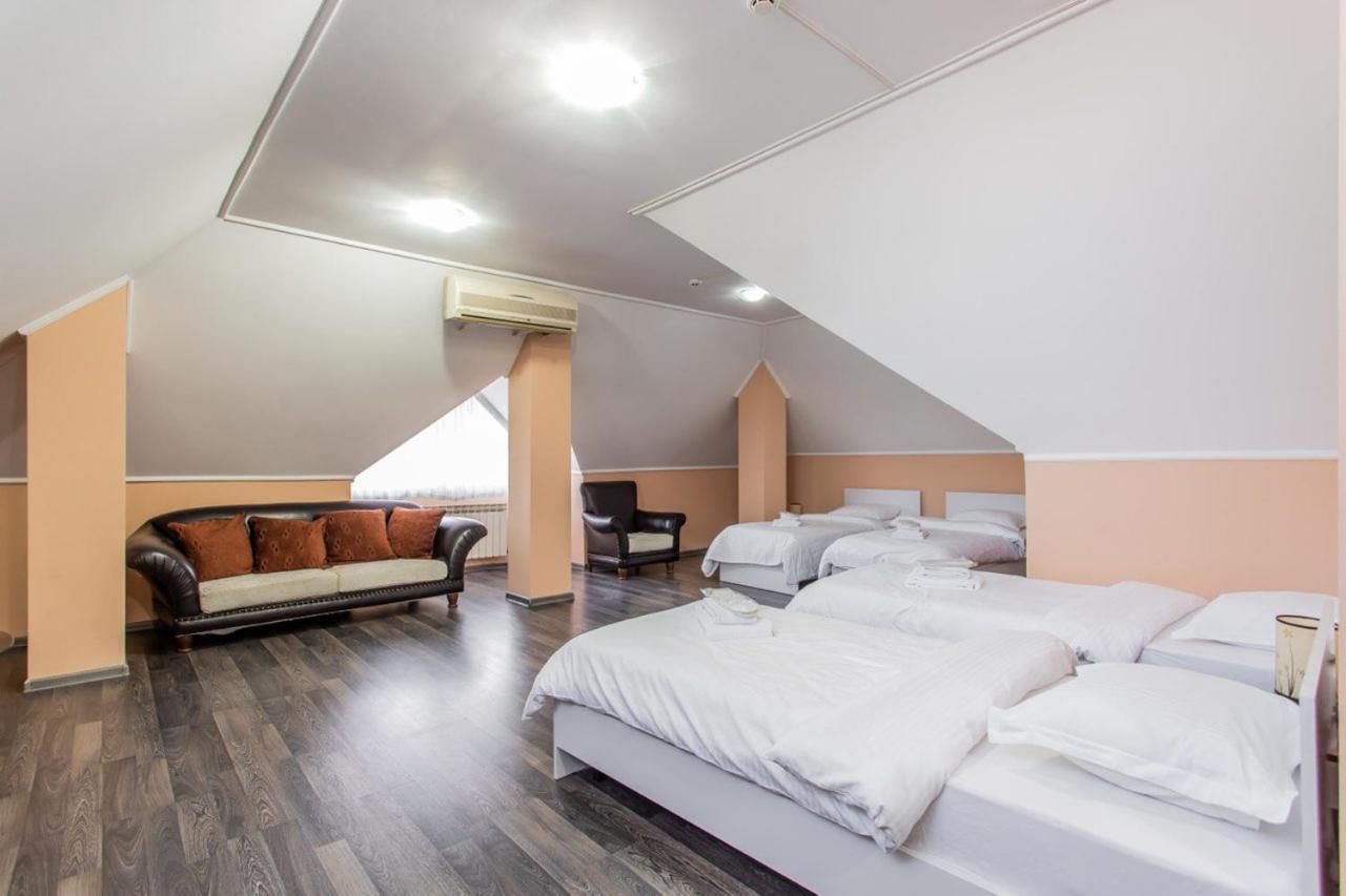 צ'יסינאו Star Rent Hotel מראה חיצוני תמונה
