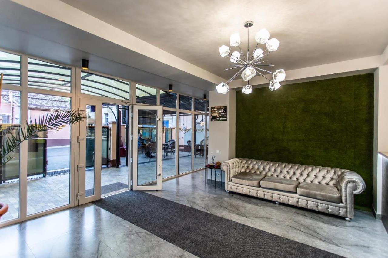 צ'יסינאו Star Rent Hotel מראה חיצוני תמונה