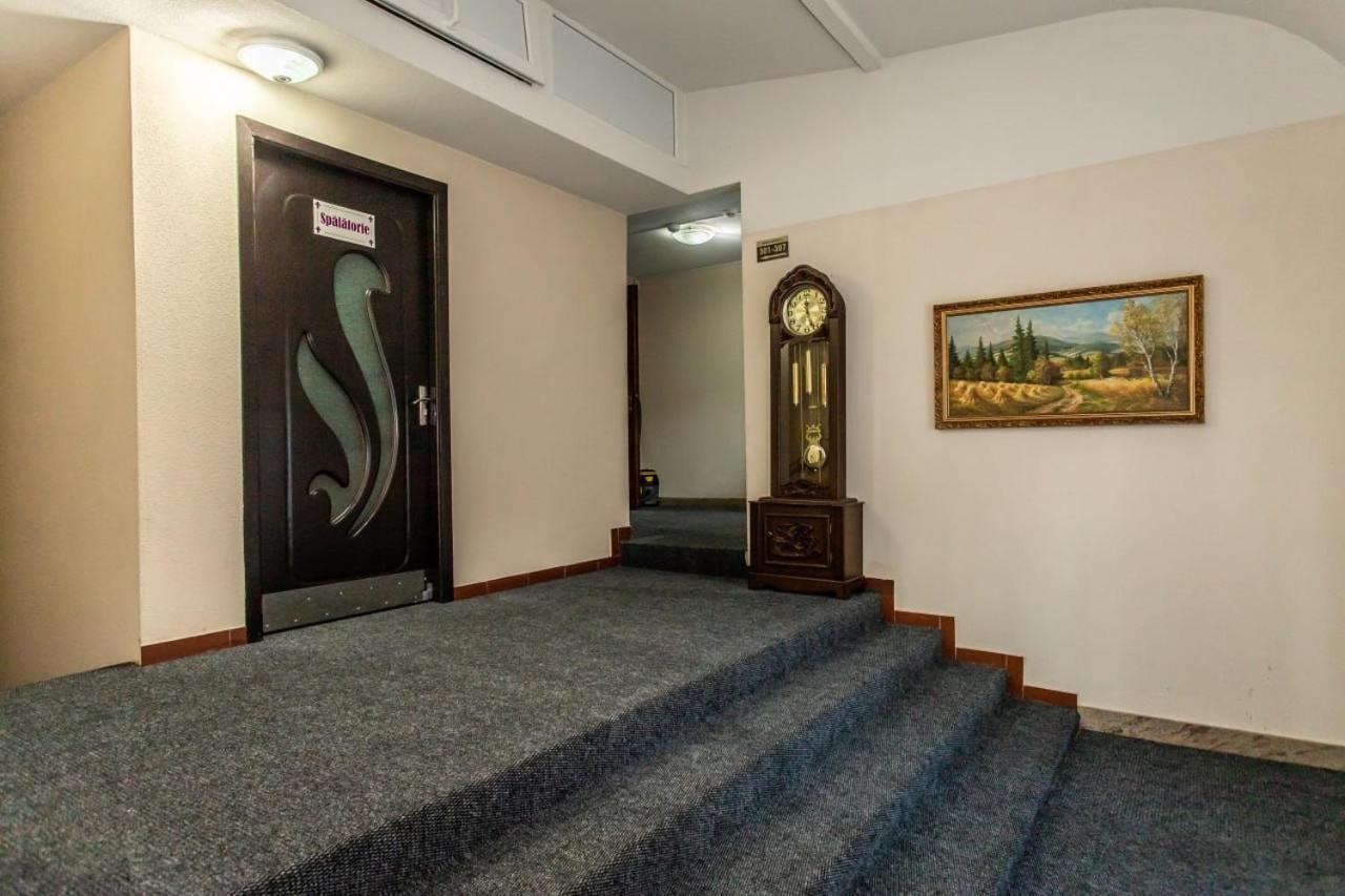 צ'יסינאו Star Rent Hotel מראה חיצוני תמונה