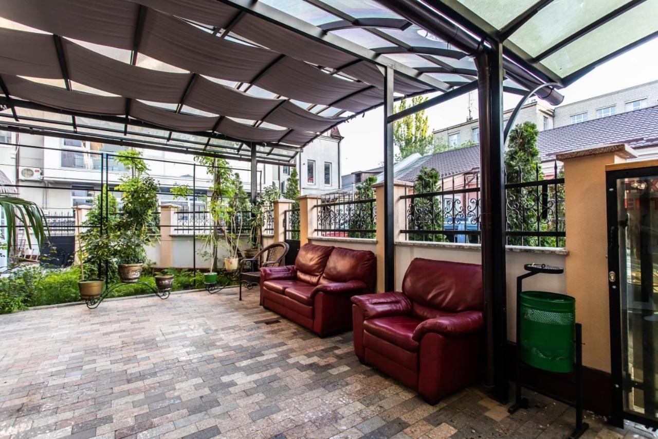צ'יסינאו Star Rent Hotel מראה חיצוני תמונה