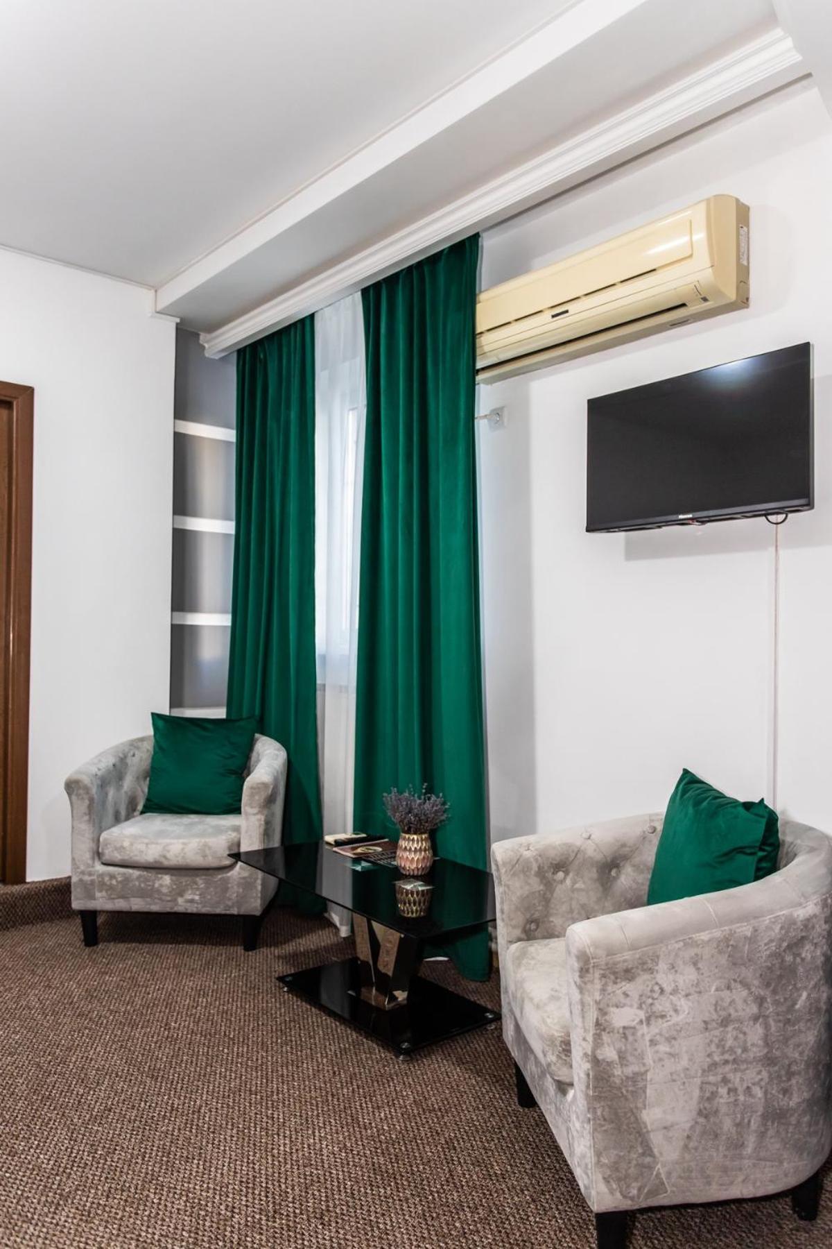 צ'יסינאו Star Rent Hotel מראה חיצוני תמונה